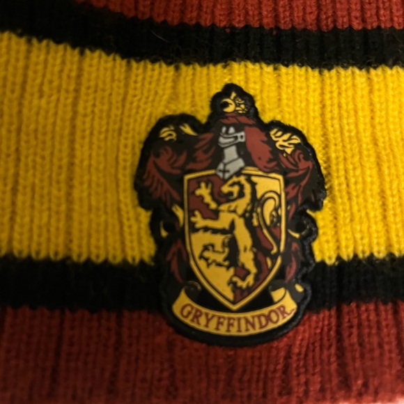 Harry Potter gryffindor beanie - Picture 3 of 6
